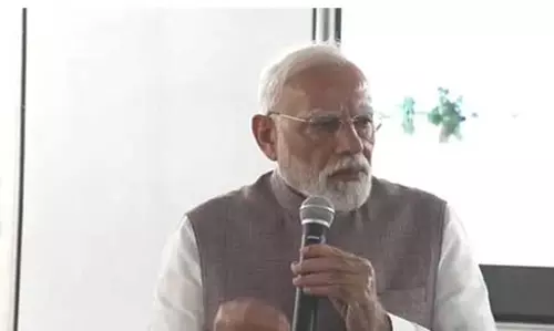 PM मोदी ने पंजाब में बाढ़ की स्थिति का आकलन करने के लिए वरिष्ठ अधिकारियों के साथ समीक्षा बैठक की