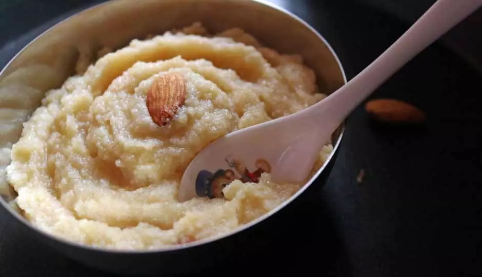 Apple and semolina pudding:घर पर आसानी से बन जाता है Apple and semolina pudding:घर पर आसानी से बन जाता है