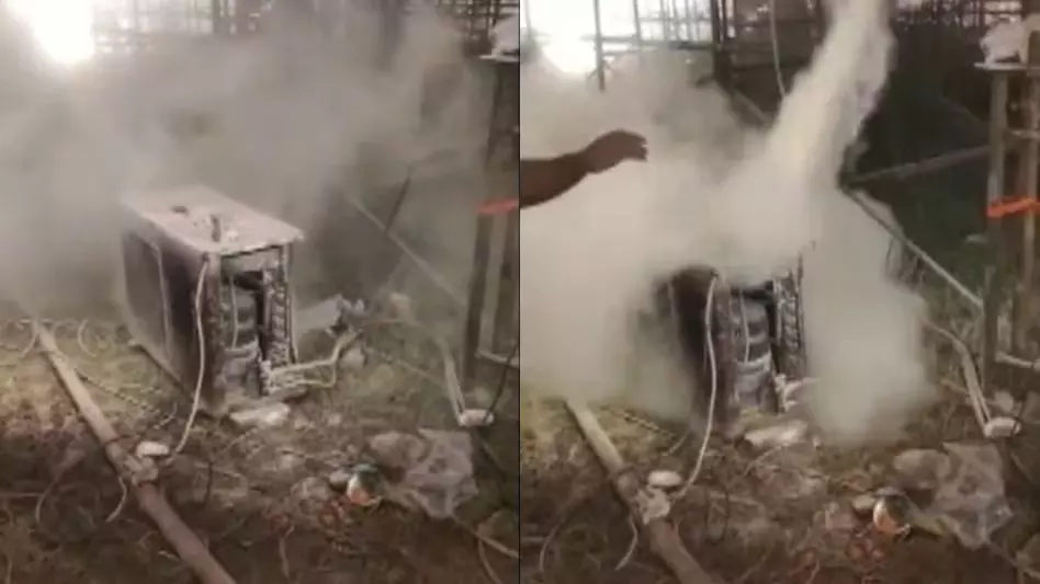कथा स्थल में ब्लास्ट, श्रद्धालुओं में मची खलबली कथा स्थल में ब्लास्ट, श्रद्धालुओं में मची खलबली