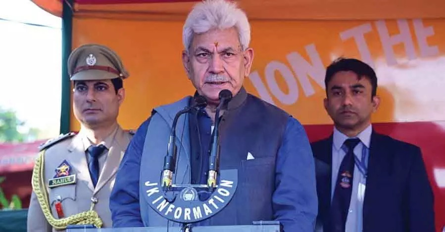 Udhampur सिन्हा ने जीर्णोद्धार कार्यों का निरीक्षण किया Udhampur सिन्हा ने जीर्णोद्धार कार्यों का निरीक्षण किया