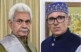 उपराज्यपाल, उमर ने कुलगाम में शहीद हुए सैनिकों को श्रद्धांजलि दी उपराज्यपाल, उमर ने कुलगाम में शहीद हुए सैनिकों को श्रद्धांजलि दी