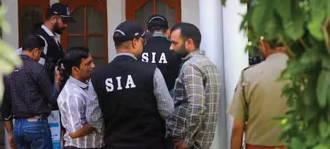 Srinagar एसआईए ने दो साल बाद भगोड़े को गिरफ्तार किया Srinagar एसआईए ने दो साल बाद भगोड़े को गिरफ्तार किया