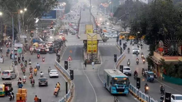 Indore: एबी रोड पर विकास का नया अध्याय शुरू Indore: एबी रोड पर विकास का नया अध्याय शुरू