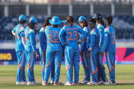 भारतीय महिला टीम के ऑस्ट्रेलिया दौरे में फेरबदल, तीसरे मैच का वेन्यू बदला भारतीय महिला टीम के ऑस्ट्रेलिया दौरे में फेरबदल, तीसरे मैच का वेन्यू बदला