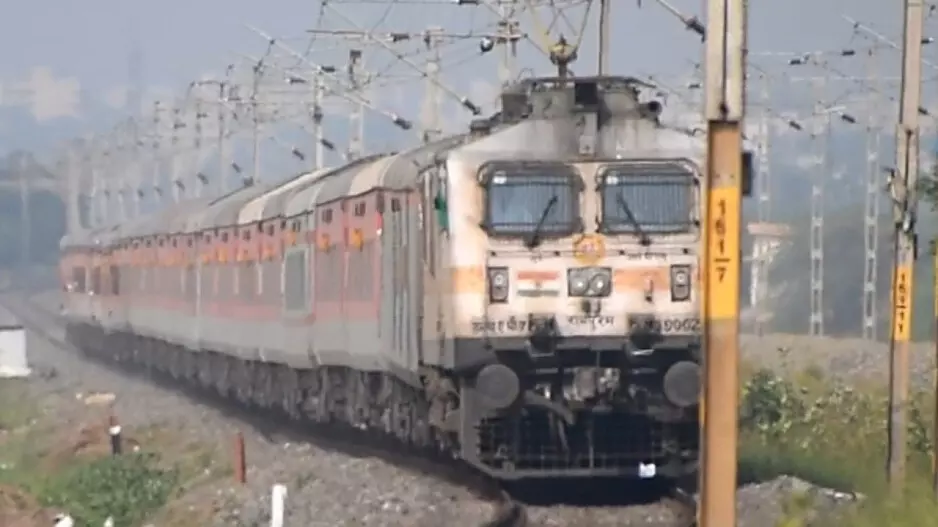 भारतीय रेलवे ने आज Bhubaneswar-राउरकेला एक्सप्रेस को रद्द करने की घोषणा की भारतीय रेलवे ने आज Bhubaneswar-राउरकेला एक्सप्रेस को रद्द करने की घोषणा की