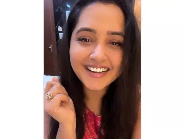 काजल राघवानी ने पायल घुंघुरवाला गाने पर बनाया वीडियो, सोशल मीडिया पर किया शेयर काजल राघवानी ने पायल घुंघुरवाला गाने पर बनाया वीडियो, सोशल मीडिया पर किया शेयर