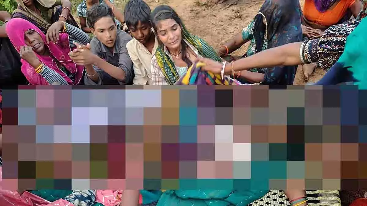 MP: भूमि विवाद बना खूनी संघर्ष का कारण, एक की मौत, दर्जनों घायल MP: भूमि विवाद बना खूनी संघर्ष का कारण, एक की मौत, दर्जनों घायल