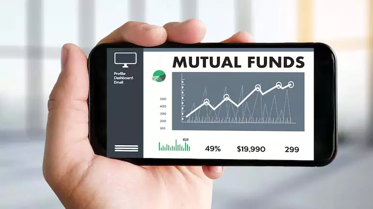 अगस्त में Hybrid funds का रुझान बना रहा, हालांकि गति धीमी रही अगस्त में Hybrid funds का रुझान बना रहा, हालांकि गति धीमी रही