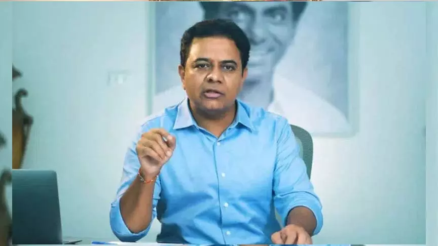 केटी रामाराव ने हाईकोर्ट फैसले को स्वागत योग्य बताया, BRS सोशल मीडिया कार्यकर्ता शशिधर गौड़ को मिली राहत केटी रामाराव ने हाईकोर्ट फैसले को स्वागत योग्य बताया, BRS सोशल मीडिया कार्यकर्ता शशिधर गौड़ को मिली राहत