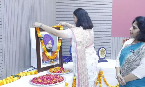 Karnal कॉलेज में सरदार दयाल सिंह मजीठिया को दी गई श्रद्धांजलि Karnal कॉलेज में सरदार दयाल सिंह मजीठिया को दी गई श्रद्धांजलि