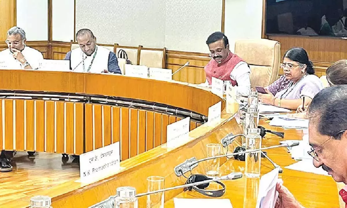 Andhra: मछलीपट्टनम-रेपल्ले रेलवे लाइन के लिए डीपीआर में तेजी लाने की याचिका Andhra: मछलीपट्टनम-रेपल्ले रेलवे लाइन के लिए डीपीआर में तेजी लाने की याचिका