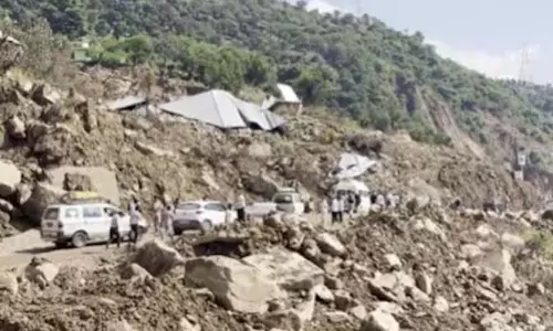 Jammu-Srinagar राष्ट्रीय राजमार्ग नौ दिनों के बाद फिर से खुला