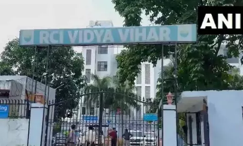 रहस्यमयी हॉस्टल गोलीबारी में MBA छात्र मृत मिला, दोस्त गंभीर