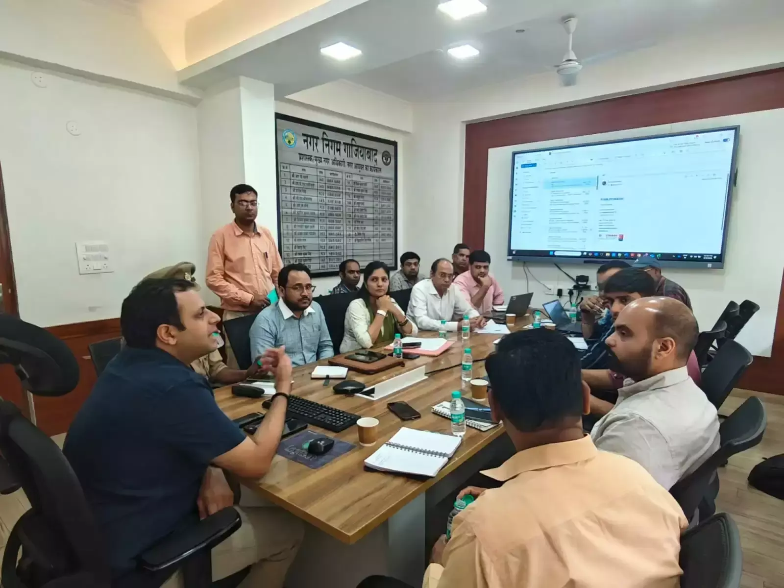 Ghaziabad: आईटीएमएस लागू करने को नगर आयुक्त ने कसी कमर Ghaziabad: आईटीएमएस लागू करने को नगर आयुक्त ने कसी कमर