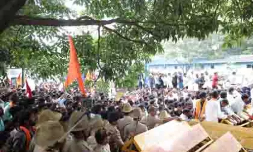 Bengaluru: आंतरिक आरक्षण विरोध प्रदर्शन तेज, यातायात ठप