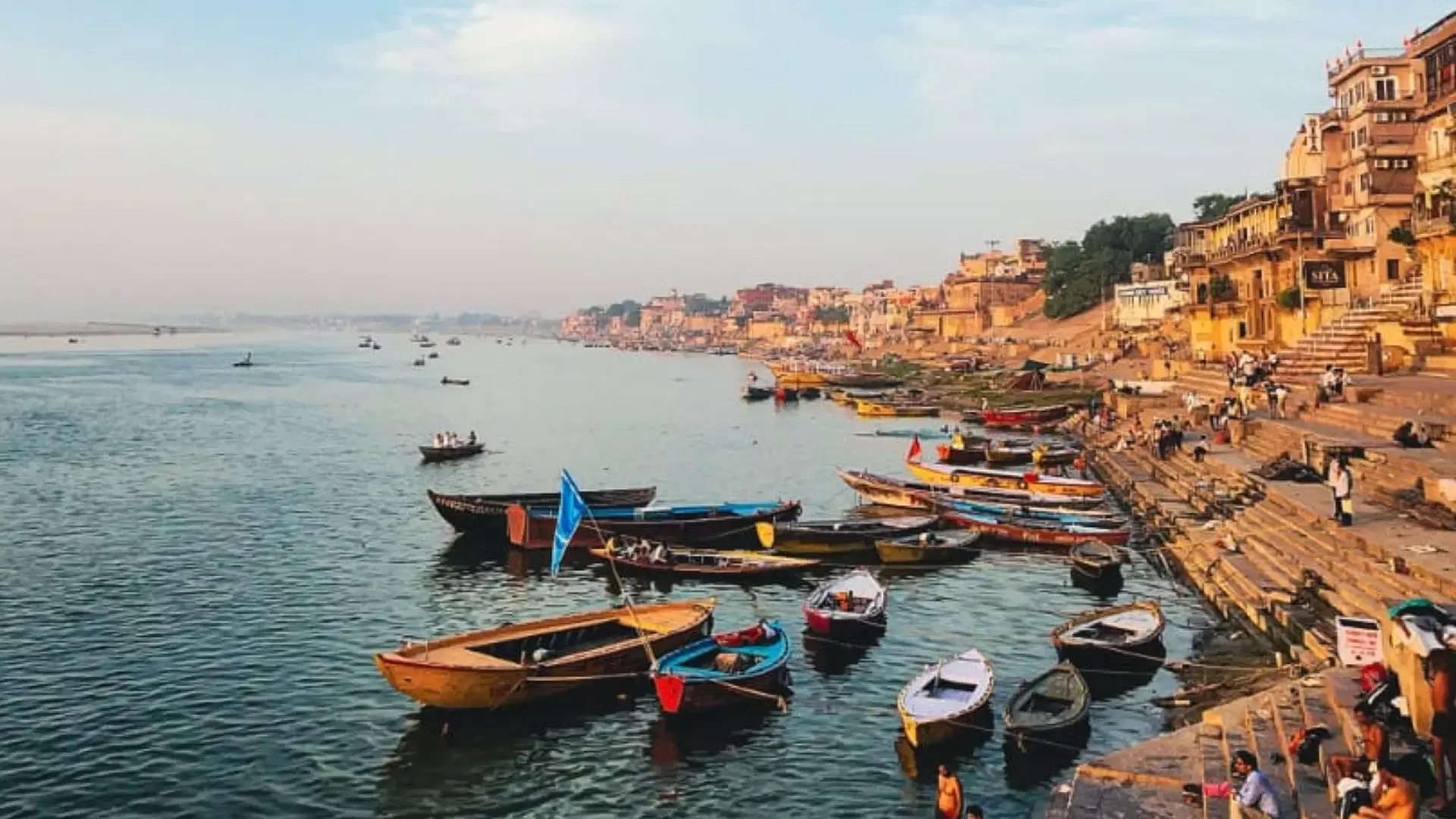 Varanasi: देश में हवा की गुणवत्ता में वाराणसी 11वां स्थान