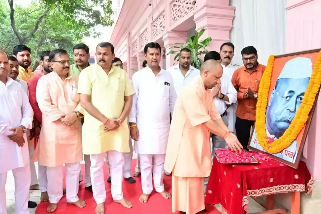Gorakhpur: यूपी विकास के लिए पंडित पंत की सक्रियता