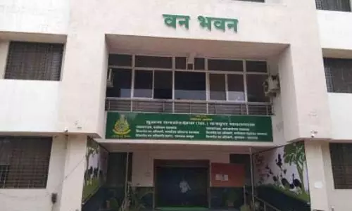 किसान से रिश्वत मांगने के आरोप में वन विभाग के सर्वेक्षक को ACB ने पकड़ा