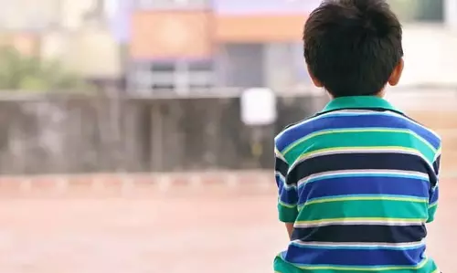 क्या जोखिम भरे किशोरावस्था और अहंकार के कारण आत्महत्या बढ़ रही है? क्या जोखिम भरे किशोरावस्था और अहंकार के कारण आत्महत्या बढ़ रही है?