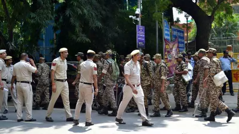 डूसू चुनाव के लिए मंच तैयार, 73 उम्मीदवारों ने नामांकन भरा डूसू चुनाव के लिए मंच तैयार, 73 उम्मीदवारों ने नामांकन भरा