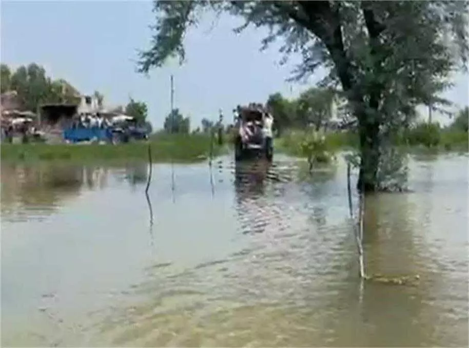 Punjab :बढ़ रहा है खतरनाक फ्लू,लगाए गए ये सख्त प्रतिबंध Punjab :बढ़ रहा है खतरनाक फ्लू,लगाए गए ये सख्त प्रतिबंध