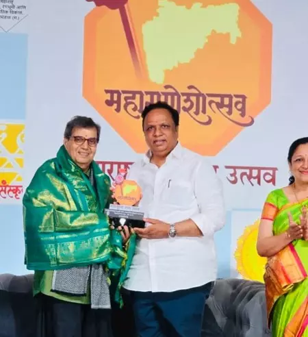 सुभाष घई ने फिल्म सिटी में गणेश महोत्सव में लिया हिस्सा, तस्वीर की पोस्ट सुभाष घई ने फिल्म सिटी में गणेश महोत्सव में लिया हिस्सा, तस्वीर की पोस्ट