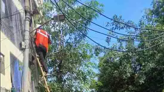 Gurugram: खराब स्ट्रीट लाइटों को ठीक करने के लिए एमसीजी ने उठाया कदम Gurugram: खराब स्ट्रीट लाइटों को ठीक करने के लिए एमसीजी ने उठाया कदम