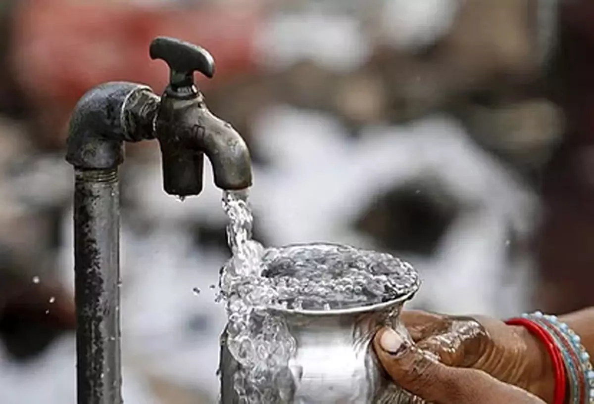 रायपुर : 4 पानी टंकियों से पेयजल नहीं होगी सप्लाई रायपुर : 4 पानी टंकियों से पेयजल नहीं होगी सप्लाई