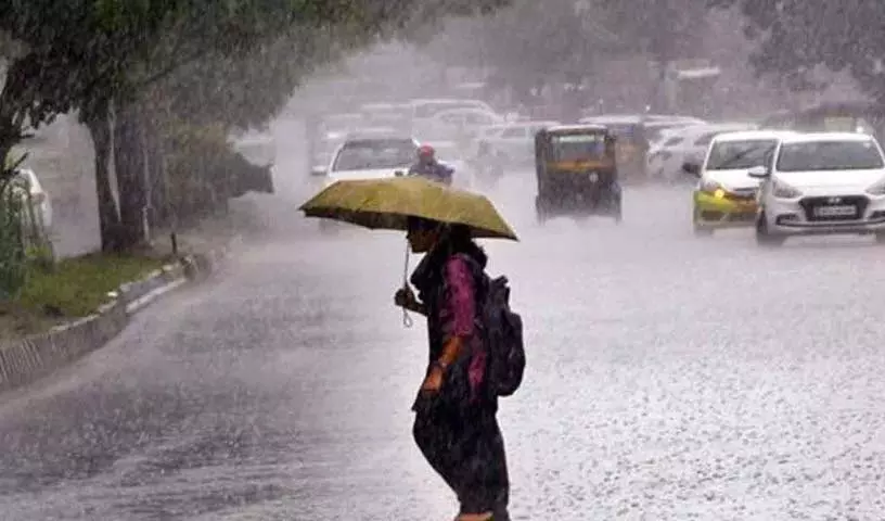Telangana में पांच दिनों तक भारी बारिश.. इन जिलों के लिए येलो अलर्ट जारी..! Telangana में पांच दिनों तक भारी बारिश.. इन जिलों के लिए येलो अलर्ट जारी..!