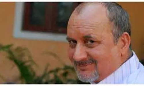 Birthday Special Raju Kher:फिल्मों से लेकर टीवी सीरियल्स तक अनुपम खेर के छोटे भाई कर चुके हैं एक्टिंग Birthday Special Raju Kher:फिल्मों से लेकर टीवी सीरियल्स तक अनुपम खेर के छोटे भाई कर चुके हैं एक्टिंग
