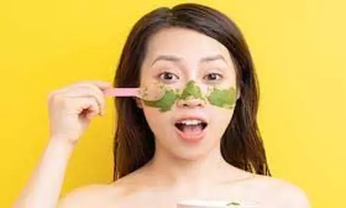 Skin Care: पान के पत्तों का जादू, मिनटों में पाएं चमकदार और साफ त्वचा Skin Care: पान के पत्तों का जादू, मिनटों में पाएं चमकदार और साफ त्वचा