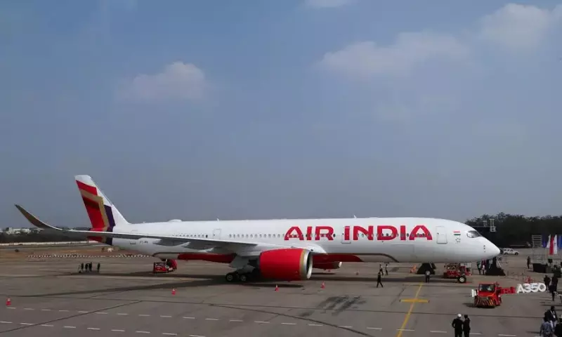 Delhi एयरपोर्ट पर एयर इंडिया फ्लाइट में एसी फेल