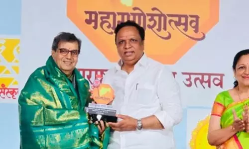 सुभाष घई ने फिल्म सिटी में गणेश महोत्सव में लिया हिस्सा, तस्वीर की पोस्ट सुभाष घई ने फिल्म सिटी में गणेश महोत्सव में लिया हिस्सा, तस्वीर की पोस्ट