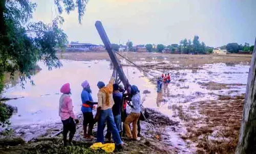 Ajnala के 84 गांवों में दो सप्ताह बाद बिजली आपूर्ति बहाल Ajnala के 84 गांवों में दो सप्ताह बाद बिजली आपूर्ति बहाल