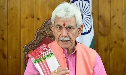 नए आपराधिक कानून आतंकवाद पर जीरो टॉलरेंस की दिशा में बड़ा कदम: एलजी सिन्हा नए आपराधिक कानून आतंकवाद पर जीरो टॉलरेंस की दिशा में बड़ा कदम: एलजी सिन्हा