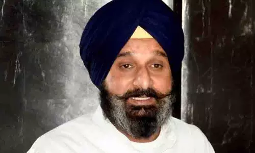 Bikram Majithia की अग्रिम जमानत याचिका पर पंजाब को जवाब देने के लिए 2 हफ्ते का समय Bikram Majithia की अग्रिम जमानत याचिका पर पंजाब को जवाब देने के लिए 2 हफ्ते का समय
