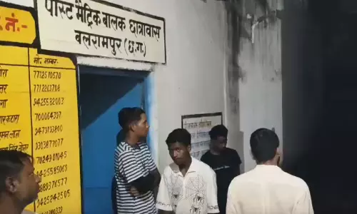 होस्टल इंचार्ज को कारण बताओ नोटिस जारी, ड्यूटी में आता था शराब पीकर