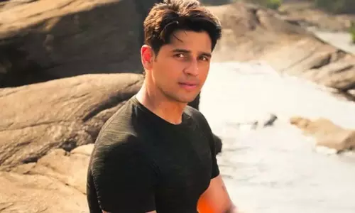 बॉक्स ऑफिस: सिद्धार्थ मल्होत्रा ​​और जान्हवी कपूर की Param Sundari