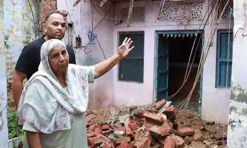 Jalandhar और आसपास के इलाकों में 800 से अधिक घर क्षतिग्रस्त Jalandhar और आसपास के इलाकों में 800 से अधिक घर क्षतिग्रस्त
