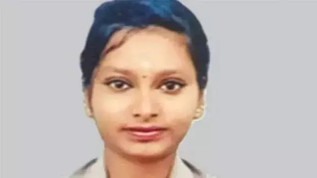 Kerala: एक से अधिक कक्षा के छात्र का जला हुआ शव एकांत जगह पर मिला Kerala: एक से अधिक कक्षा के छात्र का जला हुआ शव एकांत जगह पर मिला
