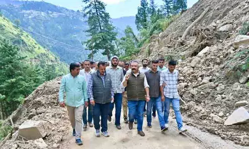 कोटखाई में 95 प्रतिशत सड़कें बहाल: Himachal Education Minister कोटखाई में 95 प्रतिशत सड़कें बहाल: Himachal Education Minister