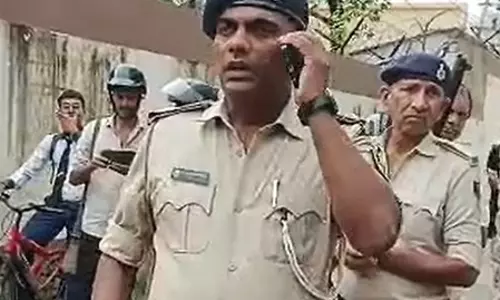 उप शिक्षा निदेशक के ठिकानों पर रेड, 3.75 करोड़ रुपए की अवैध संपत्ति का आरोप उप शिक्षा निदेशक के ठिकानों पर रेड, 3.75 करोड़ रुपए की अवैध संपत्ति का आरोप