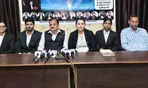 महिलाओं के खिलाफ बढ़ते अपराध पर Kalki आंदोलन चिंतित महिलाओं के खिलाफ बढ़ते अपराध पर Kalki आंदोलन चिंतित