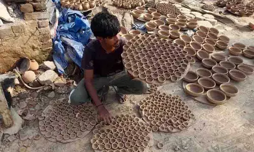 Chandigarh में 12 जगहों पर बेचे जाएंगे ग्रीन पटाखे