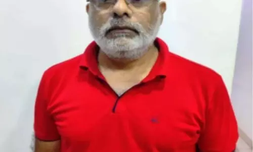 कस्टम मिलिंग स्कैम में दीपेन चावड़ा गिरफ्तार, 7 दिन का पुलिस रिमांड कस्टम मिलिंग स्कैम में दीपेन चावड़ा गिरफ्तार, 7 दिन का पुलिस रिमांड