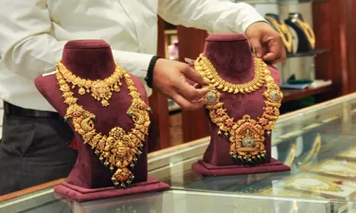 सोना और चांदी खरीदारों के लिए राहत, कीमतों में आई गिरावट