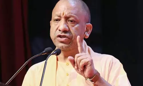 इन्वेस्टमेंट और डिफेंस इंडस्ट्रियल इन्फ्रास्ट्रक्चर बनेंगे यूपी के विकास की रीढ़ इन्वेस्टमेंट और डिफेंस इंडस्ट्रियल इन्फ्रास्ट्रक्चर बनेंगे यूपी के विकास की रीढ़