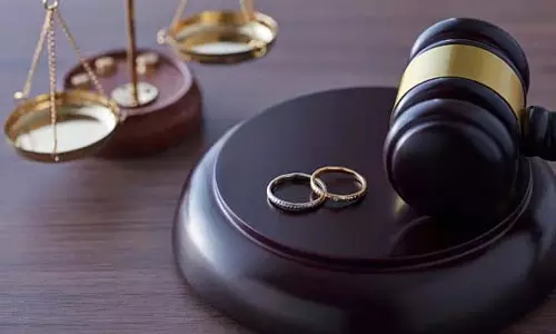 धक्का देने वाले का नाम बाबाजी है, खाने के पैसे निकले
