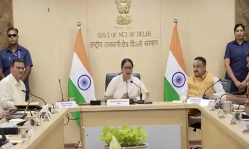 दिल्ली मुख्यमंत्री ने चांदनी चौक में विकास परियोजनाओं का किया जायजा दिल्ली मुख्यमंत्री ने चांदनी चौक में विकास परियोजनाओं का किया जायजा