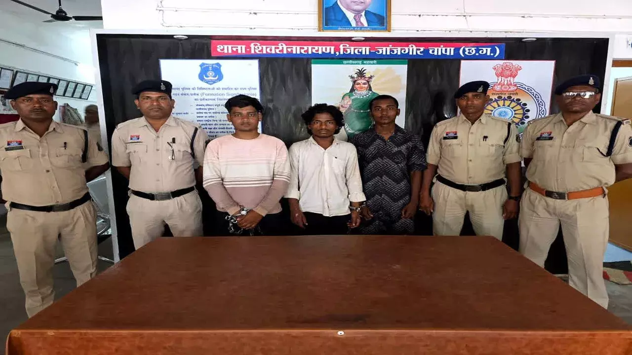 जांजगीर-चांपा में गैंगरेप, पुलिस ने की त्वरित कार्रवाई जांजगीर-चांपा में गैंगरेप, पुलिस ने की त्वरित कार्रवाई